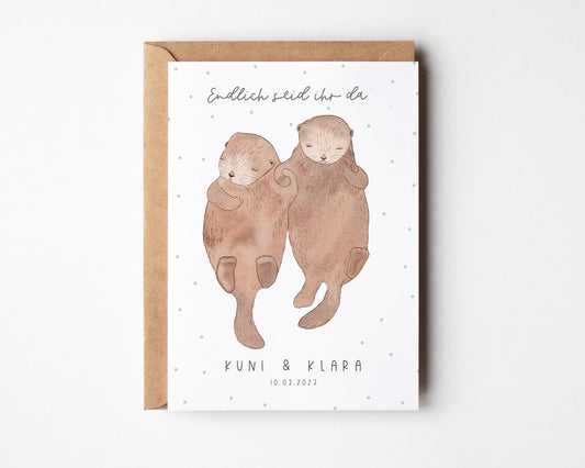 personalisierte Karte zur Geburt von Zwillingen, personalisiert mit dem Namen und dem Geburtstag der Babys, Aquarell Motiv mit zwei Otter Babys
